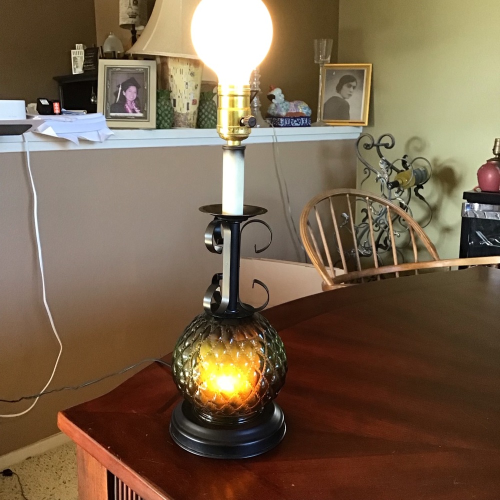 Vintage 1960’s Green Glass Amber Accent Lamp (15”)